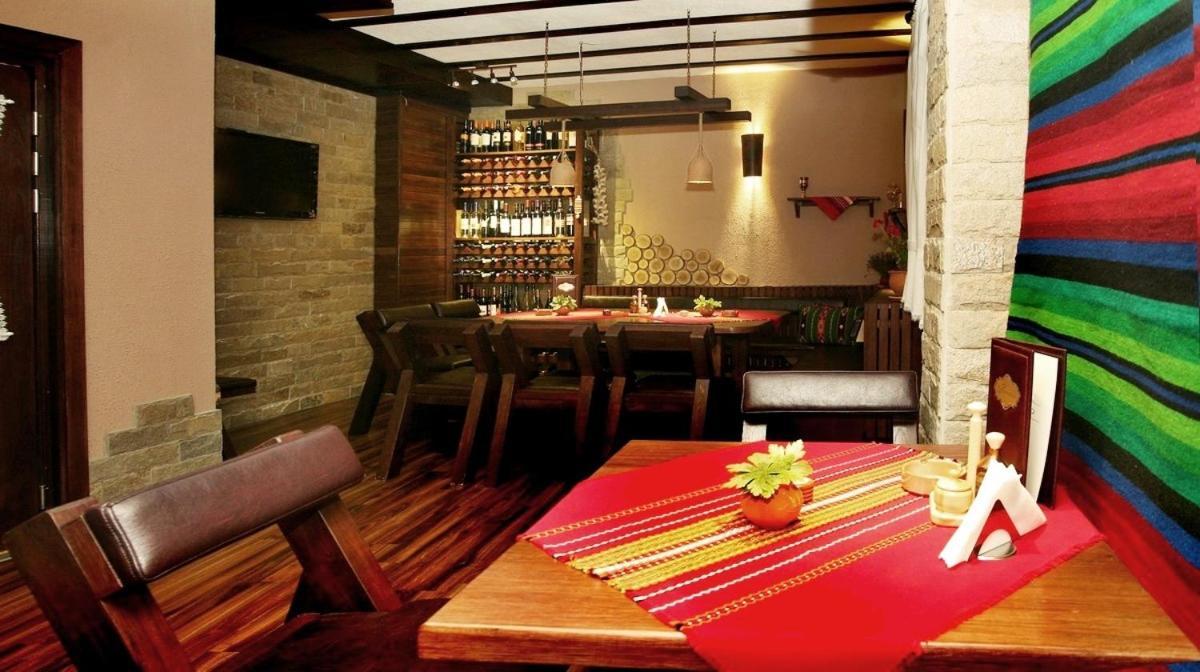 Riverside Family Hotel Yambol Restaurace fotografie